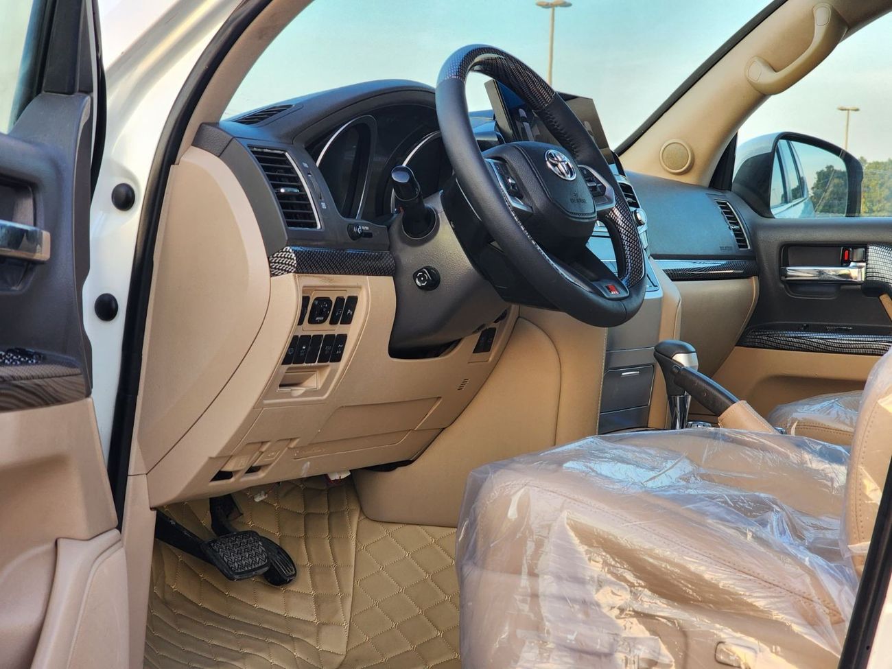 Toyota Land Cruiser VXR V8 VX.R upgrade 2022 full options