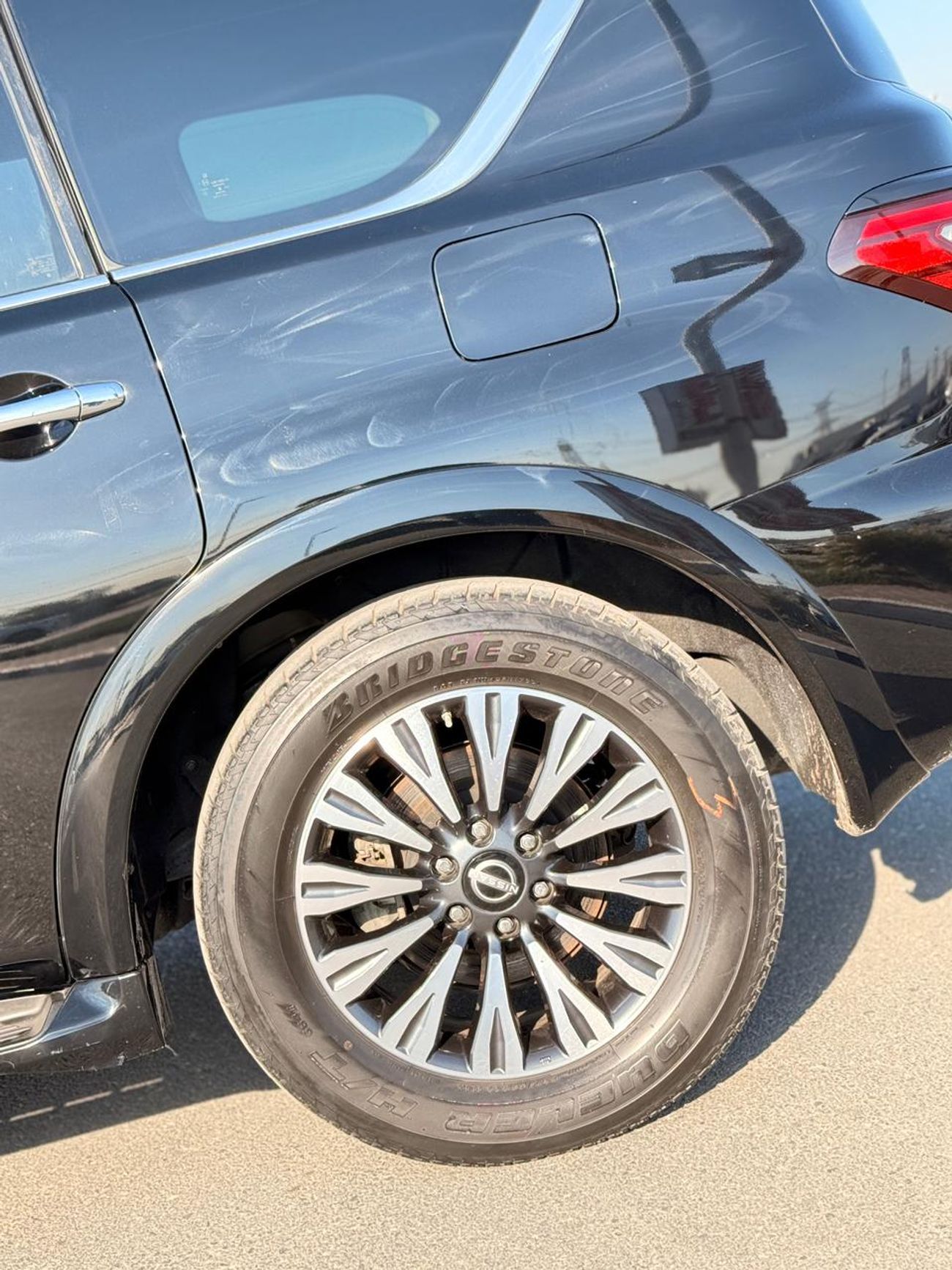 Nissan Armada SL Full Option ,Sunroof 4WD 2022 model