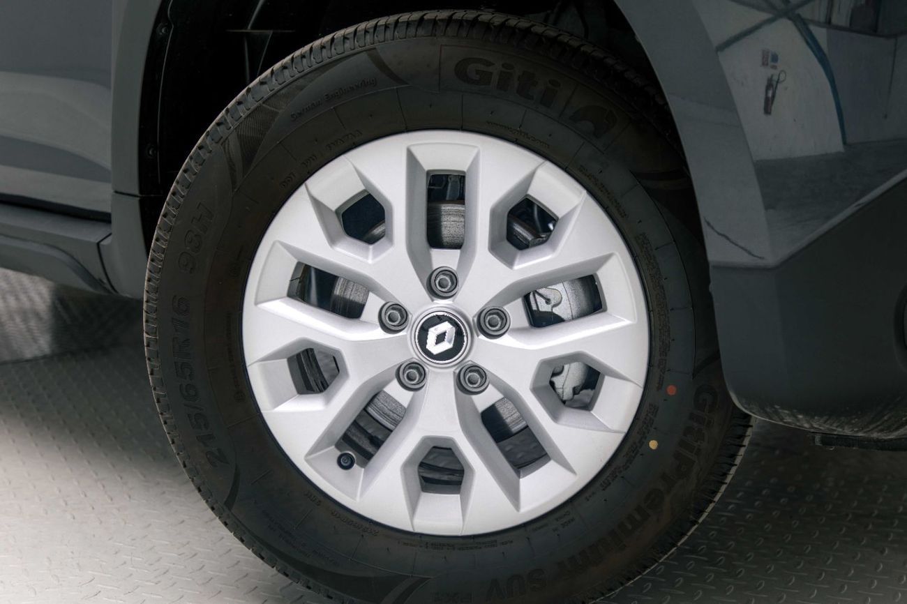 Renault Duster SE 1.6L - Grey Inside Black | Export Only