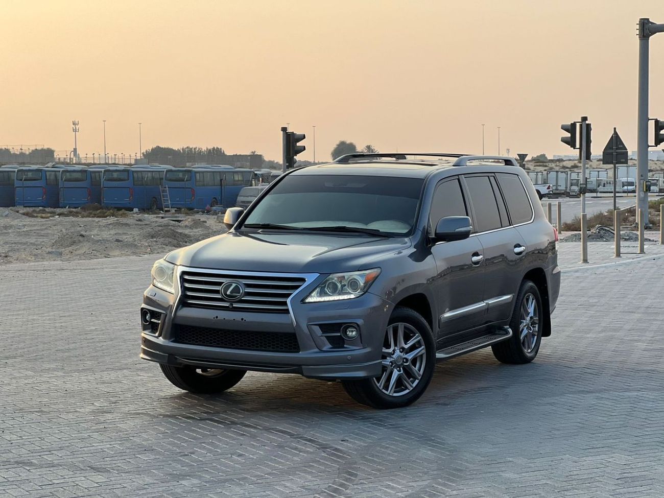 Lexus LX 570