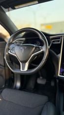 Tesla Model X 75D Long Range (AWD)