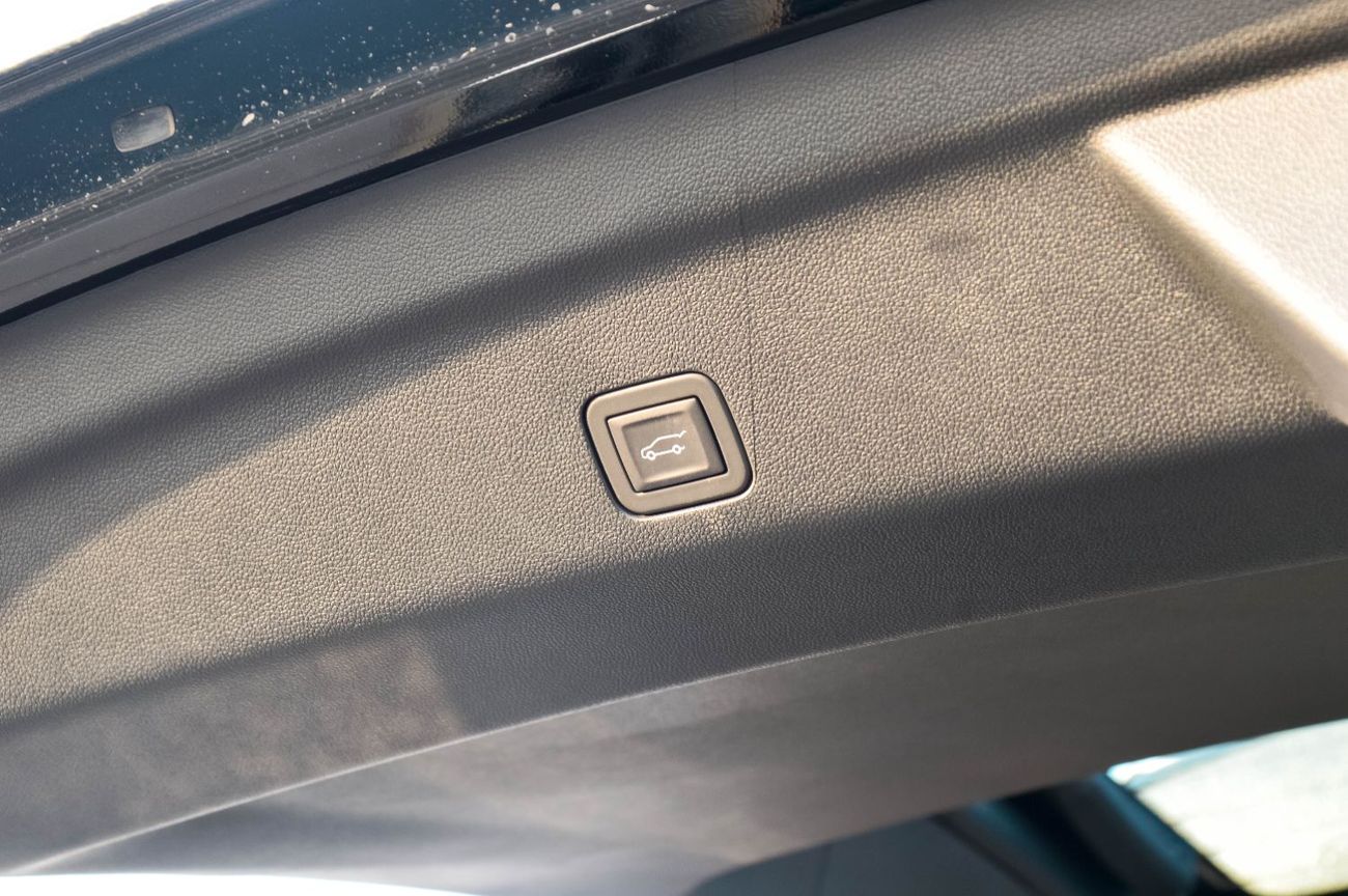 شيفروليه تاهو CHEVROLET TAHOE 5.3L V8 SUV 2025