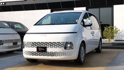 Hyundai Staria