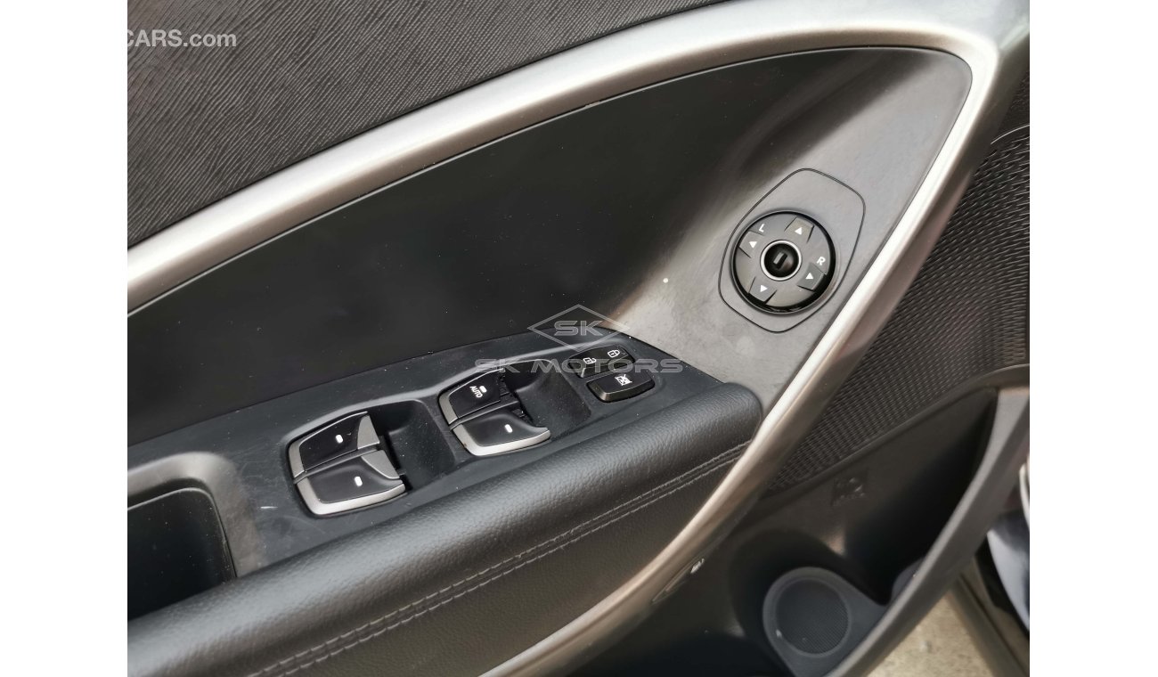 هيونداي جراند سانتا في 3.3L, 18" Rims, DRL LED Headlights, Rear Parking Sensor, Leather Seats, Automatic Gear (LOT # 865)