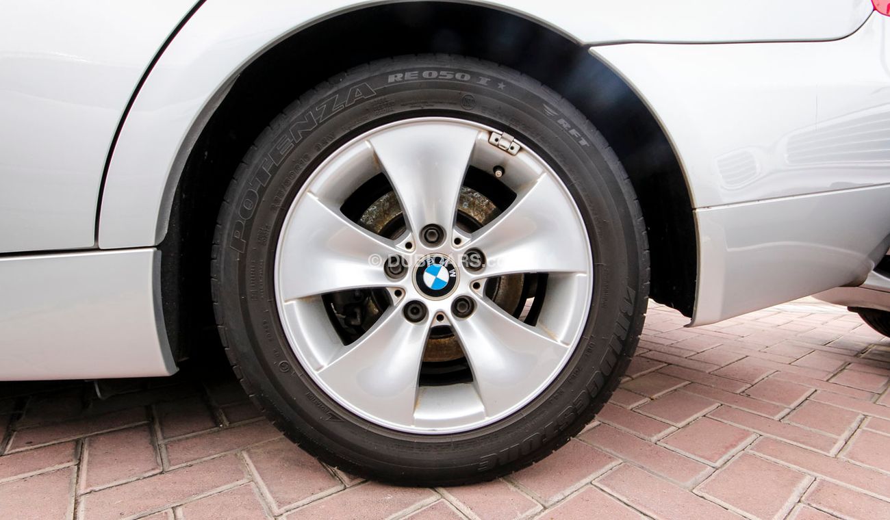 بي أم دبليو 325 i