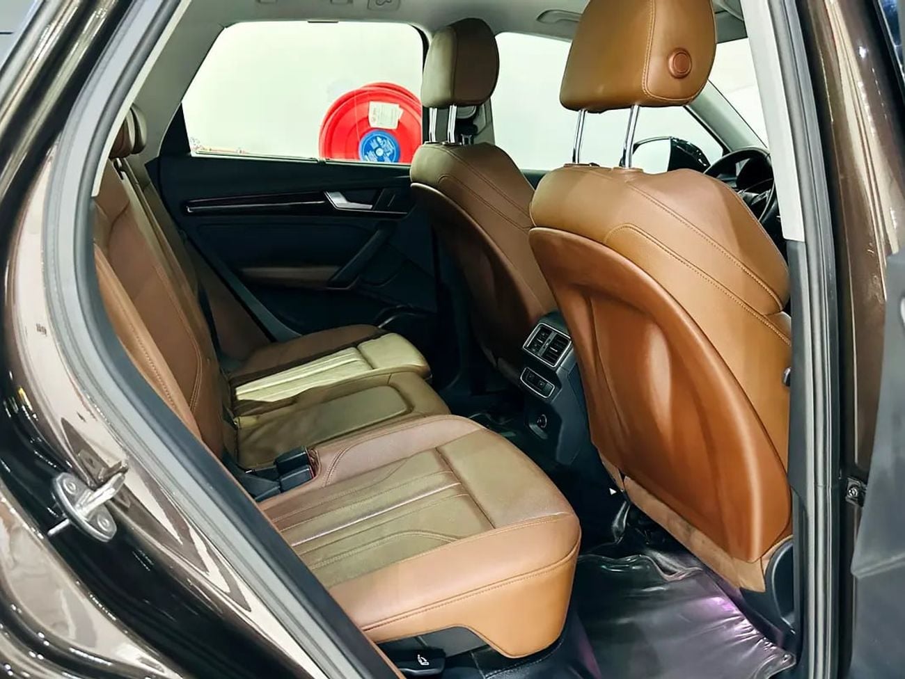 أودي Q5 45 TFSI Quattro Design 2.0L