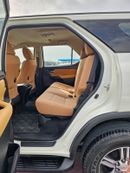 Toyota Fortuner // EXR // V4 // FULL OPTION // LOW MILEAGE (LOT # 90403)