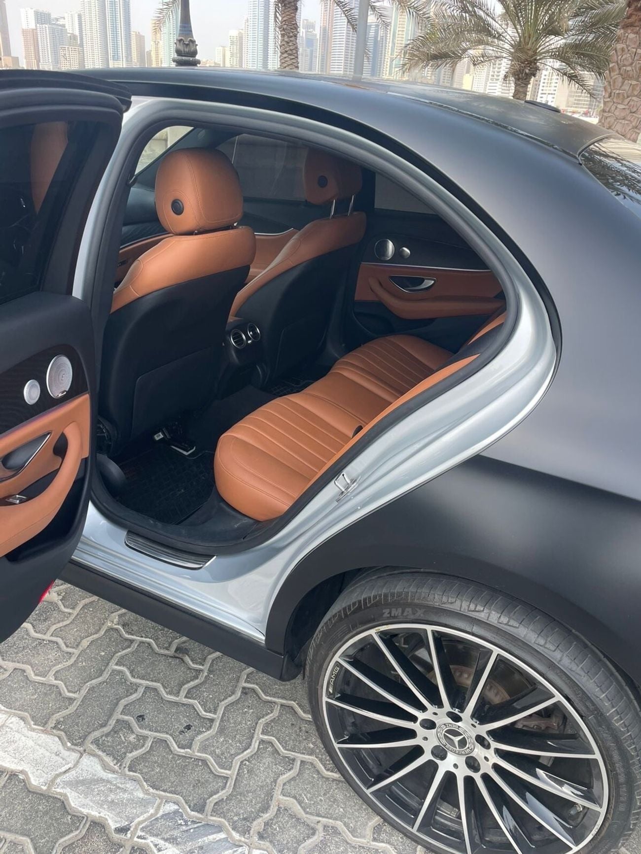 مرسيدس بنز E300