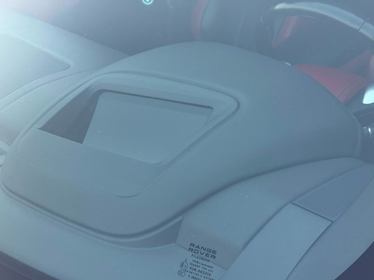 Land Rover Range Rover Sport AUTOBIOGRAPHY DYNAMIC V8 5.0L SUPERCHARGE / BIG SCREEN / PREMIUM SOUND SYSTEM / HEAD UP DISPLAY / 36