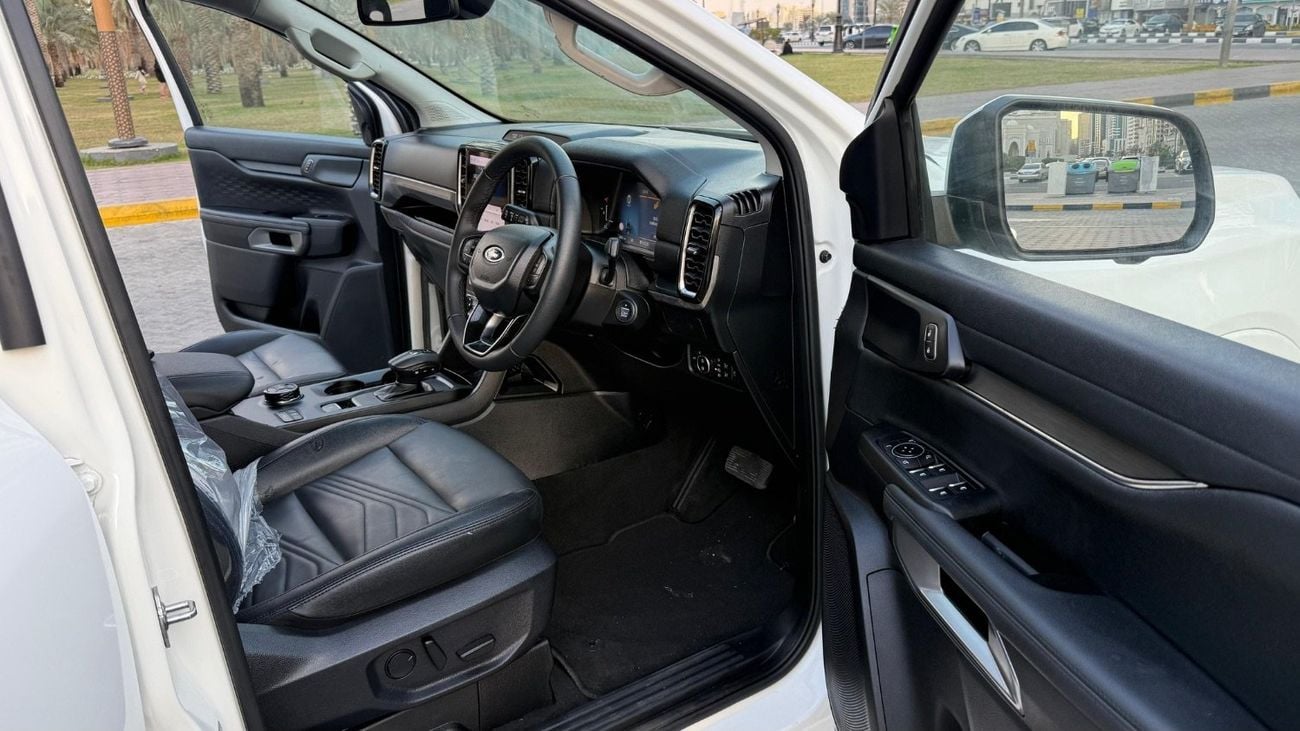 فورد ايفرست Trend 2.0 Liter Bi- Turbo Right Hand Drive