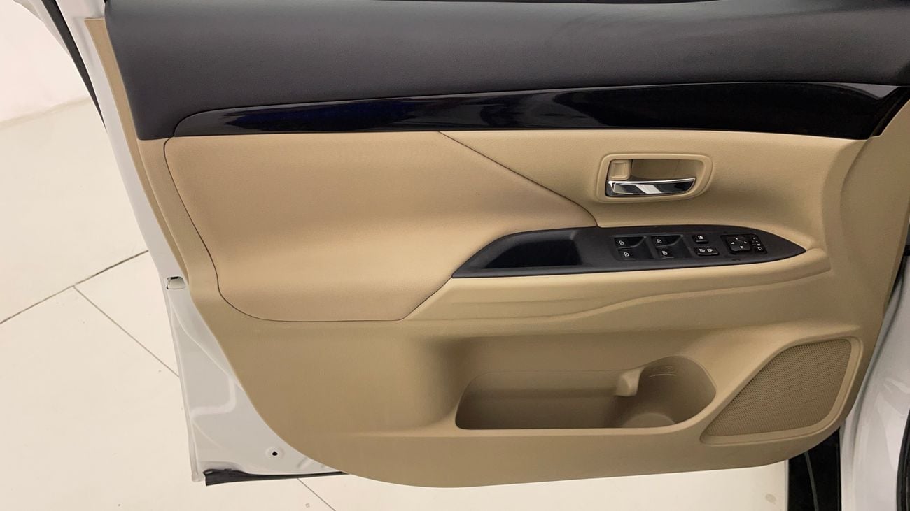 Mitsubishi Outlander 2.5L GLX Mid Line 2023 GLX MID LINE | AED 977/Month | 0 DP | 30 Day Return | Warranty | Service Hist