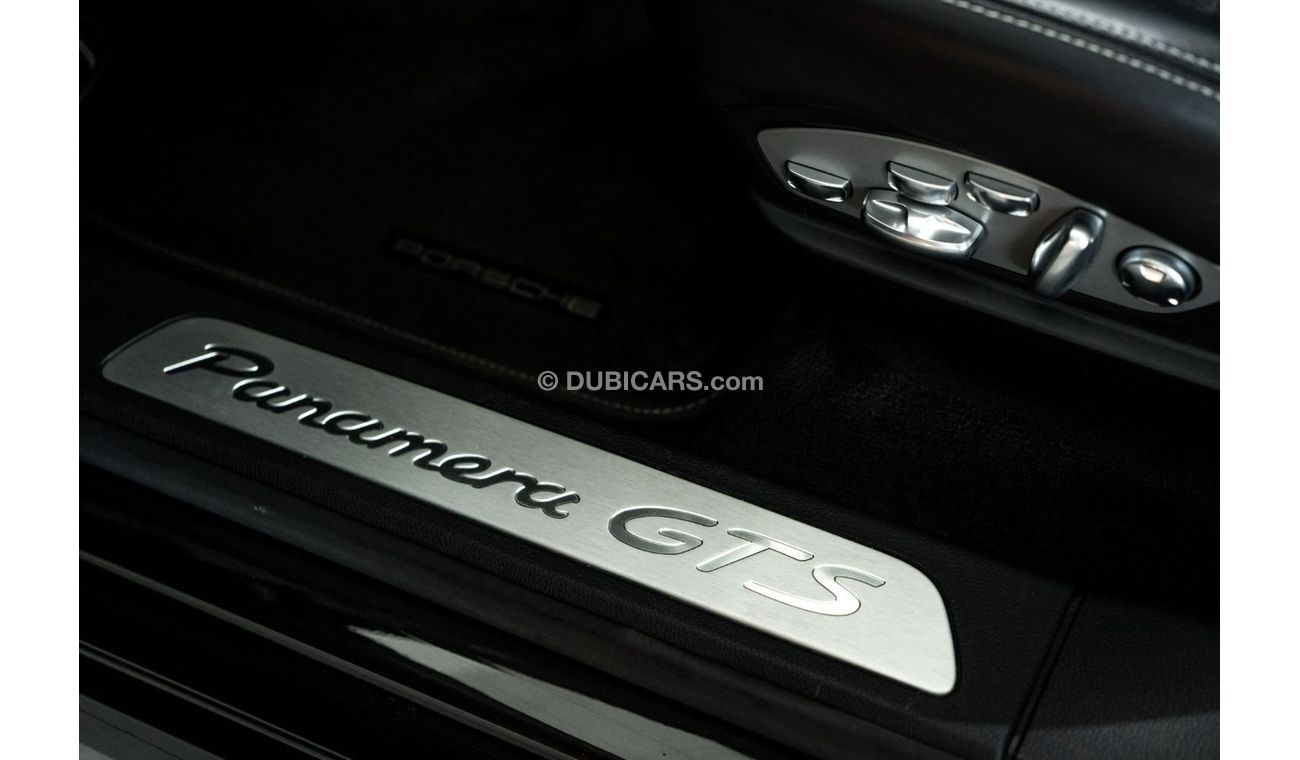 Porsche Panamera 2014 Porsche Panamera GTS / High Option / Sport Chrono Package & Sports Exhaust