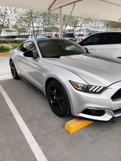 Ford Mustang STD