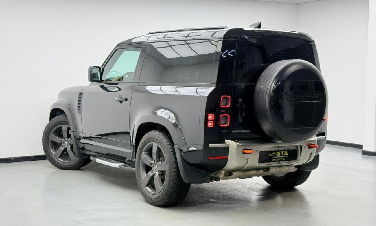 Land Rover Defender 2023 Land Rover Defender 90 X Dynamic P400, 2027 LR Warranty, Full LR Service History, GCC