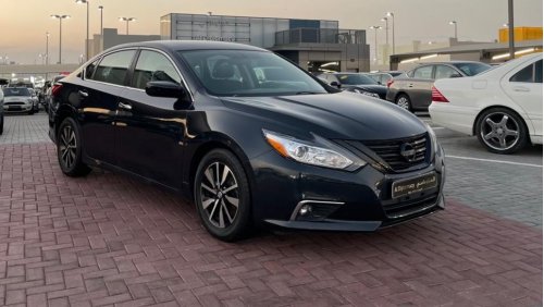 Nissan Altima SV Nissan Altima  Model 2018 Usa  139000 mil Color: dark gray  Option: vcc papers , new tiers and or