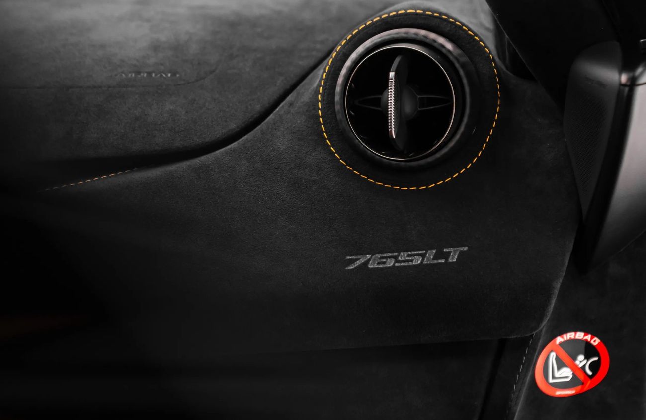 مكلارين 765LT 4.0L V8 Twin-Turbocharged Engine