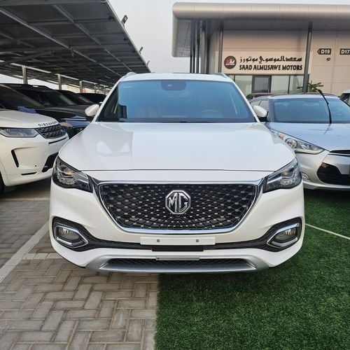 أم جي HS LUXURY