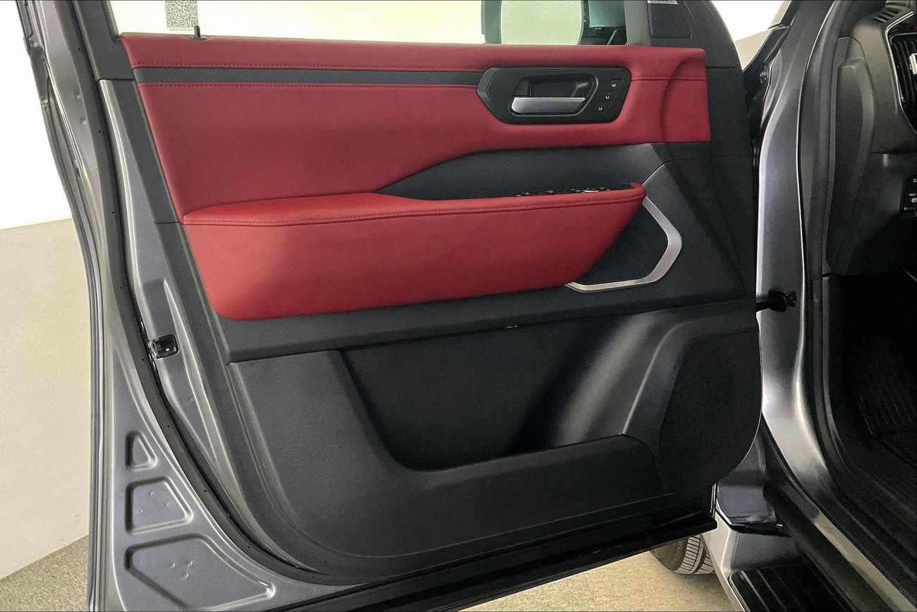 نيسان باترول SE Platinum City | شامل الضمان | 0 ﺪﻔﻋﺓ ﺃﻮﻟﻯ