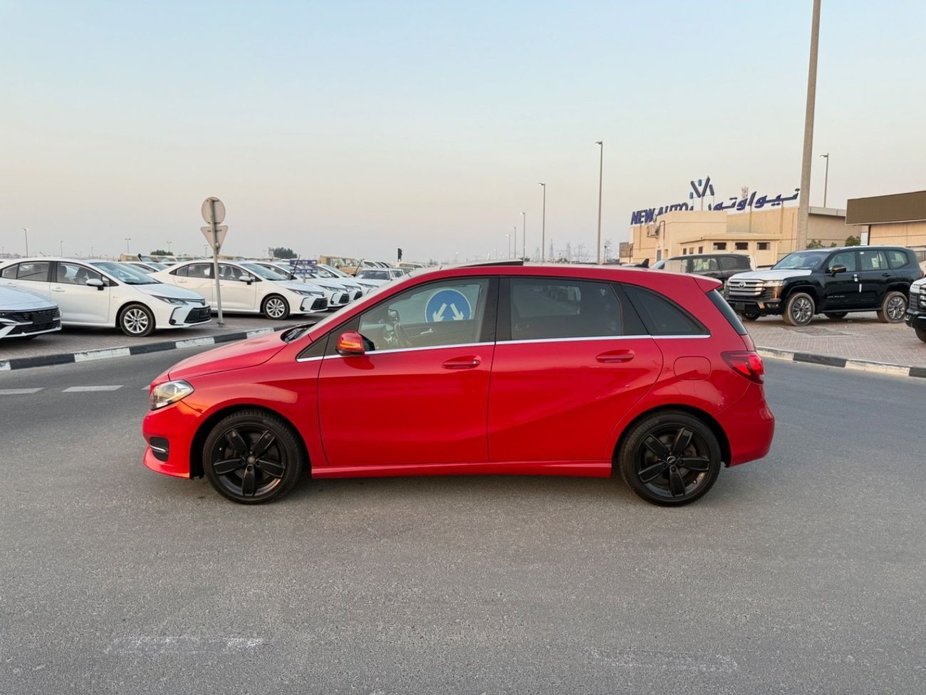 Mercedes-Benz B 250 2015 MERCEDES BENZ AMG B250 PANORAMA FULL OPTION CANDA SPEC