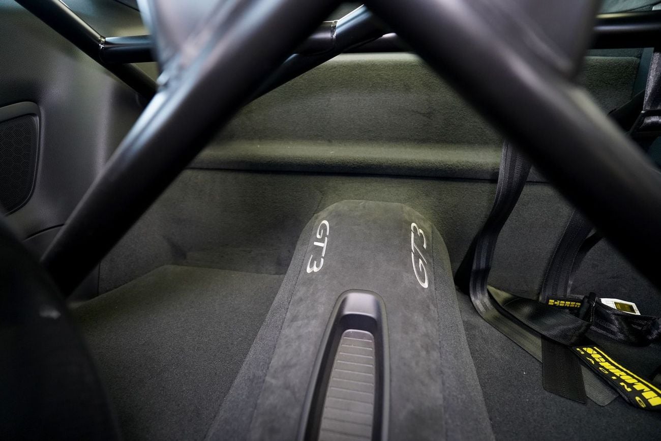 Porsche 911 GT3 3.8L (475 HP) Convertible