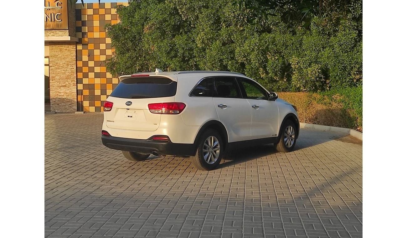 Kia Sorento Kia Sorrento 2016 usa V6 7 seater AWD drive