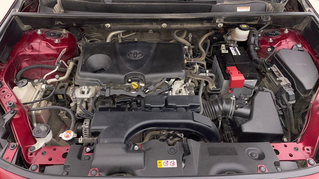 تويوتا راف ٤ ADVENTURE 2.5 | بدون دفعة مقدمة | اختبار القيادة في المنزل