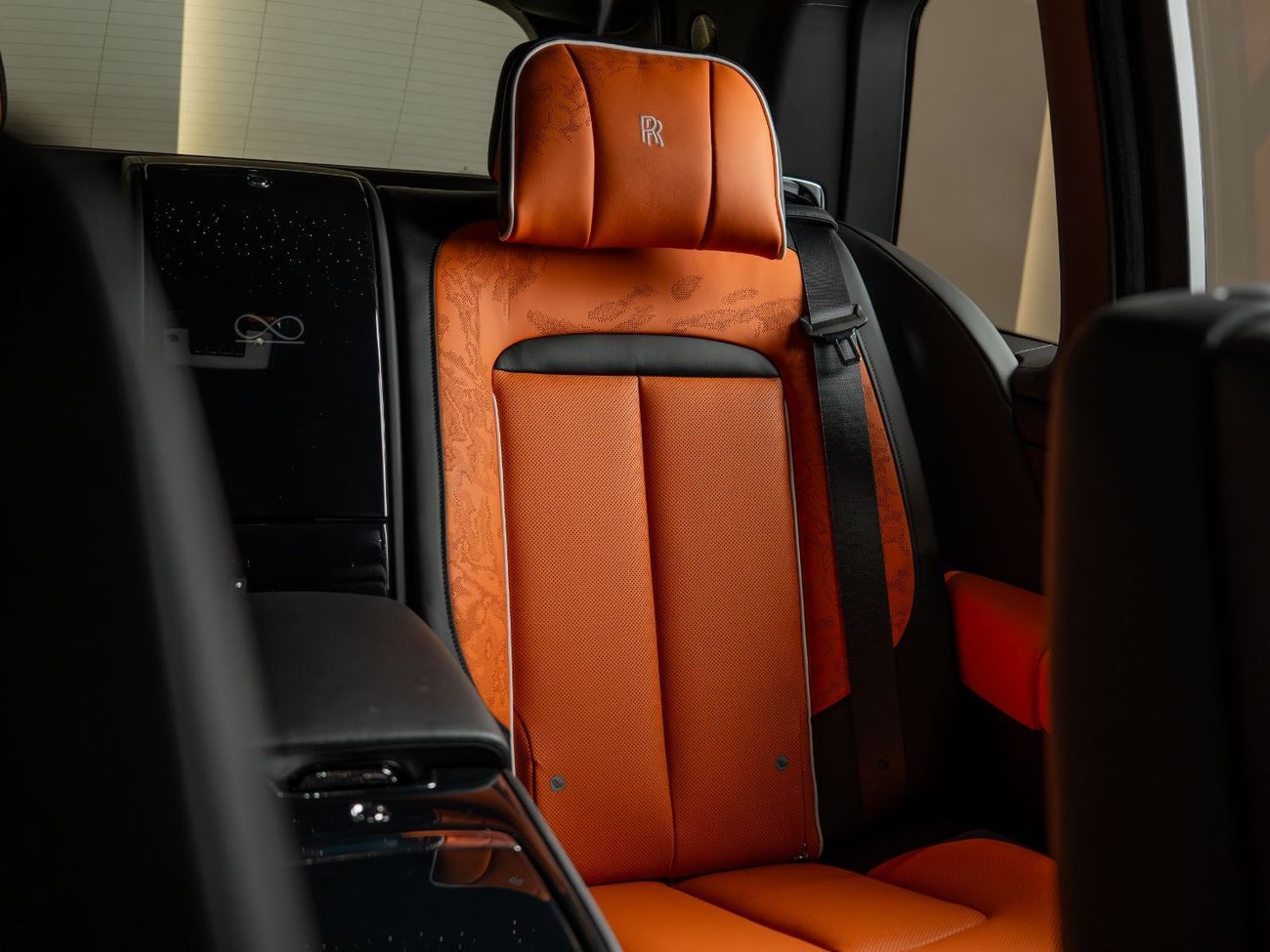 رولز رويس كولينان | Black Badge | 2025 | European | Brand New | Special Order | Cloud Interior