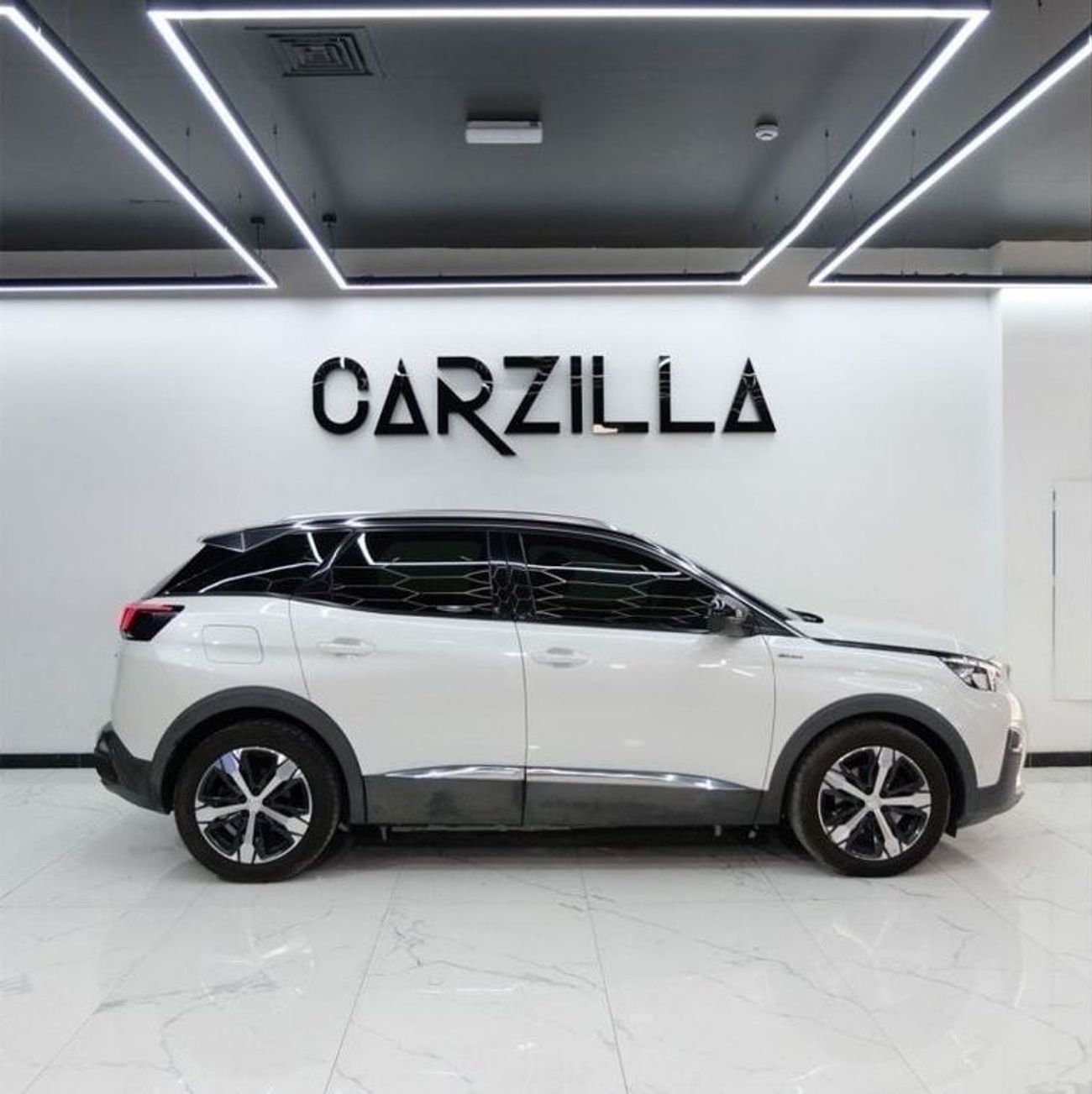 بيجو 3008 Peugeot 3008 GT Line 2019 White-1.6L-FWD-Car is in Excellent Condition-Accident Free-Totally Origina