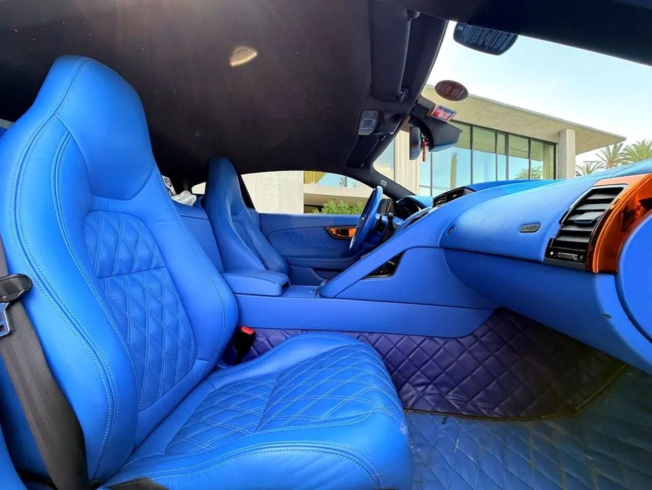 Jaguar F-TYPE !! EID SALE !! 1 YEAR FREE WARRANTY !!  JAGUAR F-TYPE SUPERCHARGED | 3.0L V6 – 340 BHP | 2015