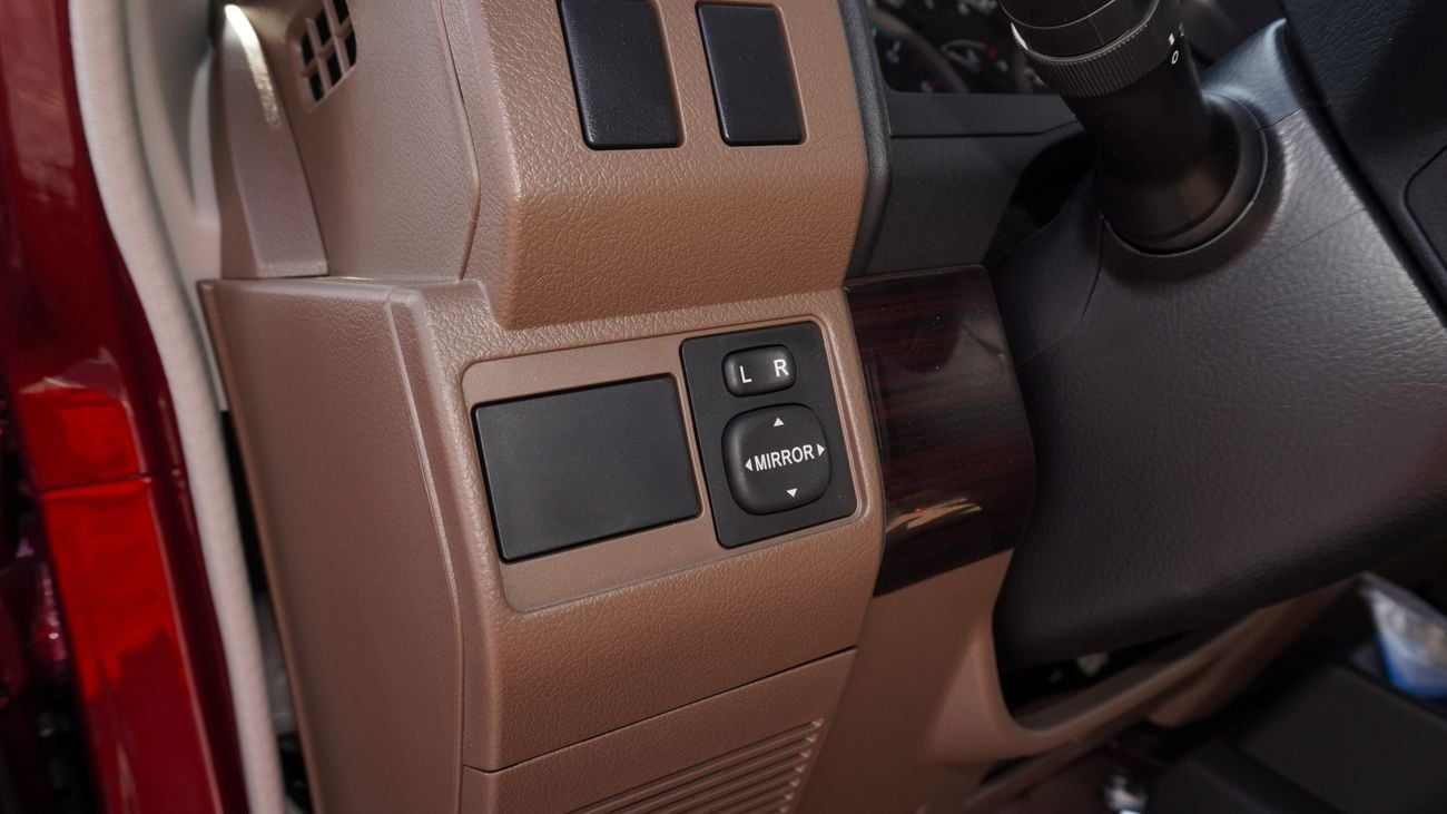 Toyota Land Cruiser Pick Up LX 4.0 L V6