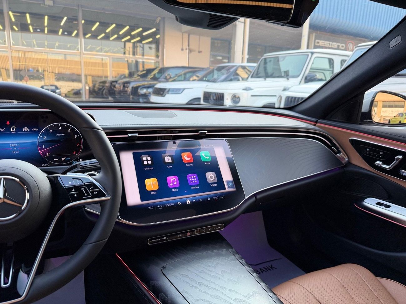 مرسيدس بنز E200