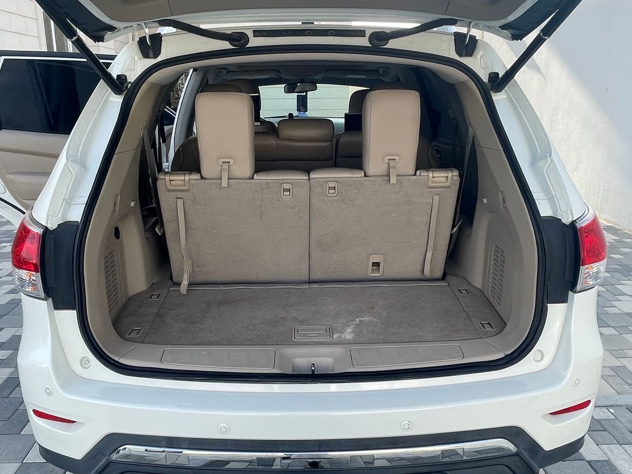 نيسان باثفايندر