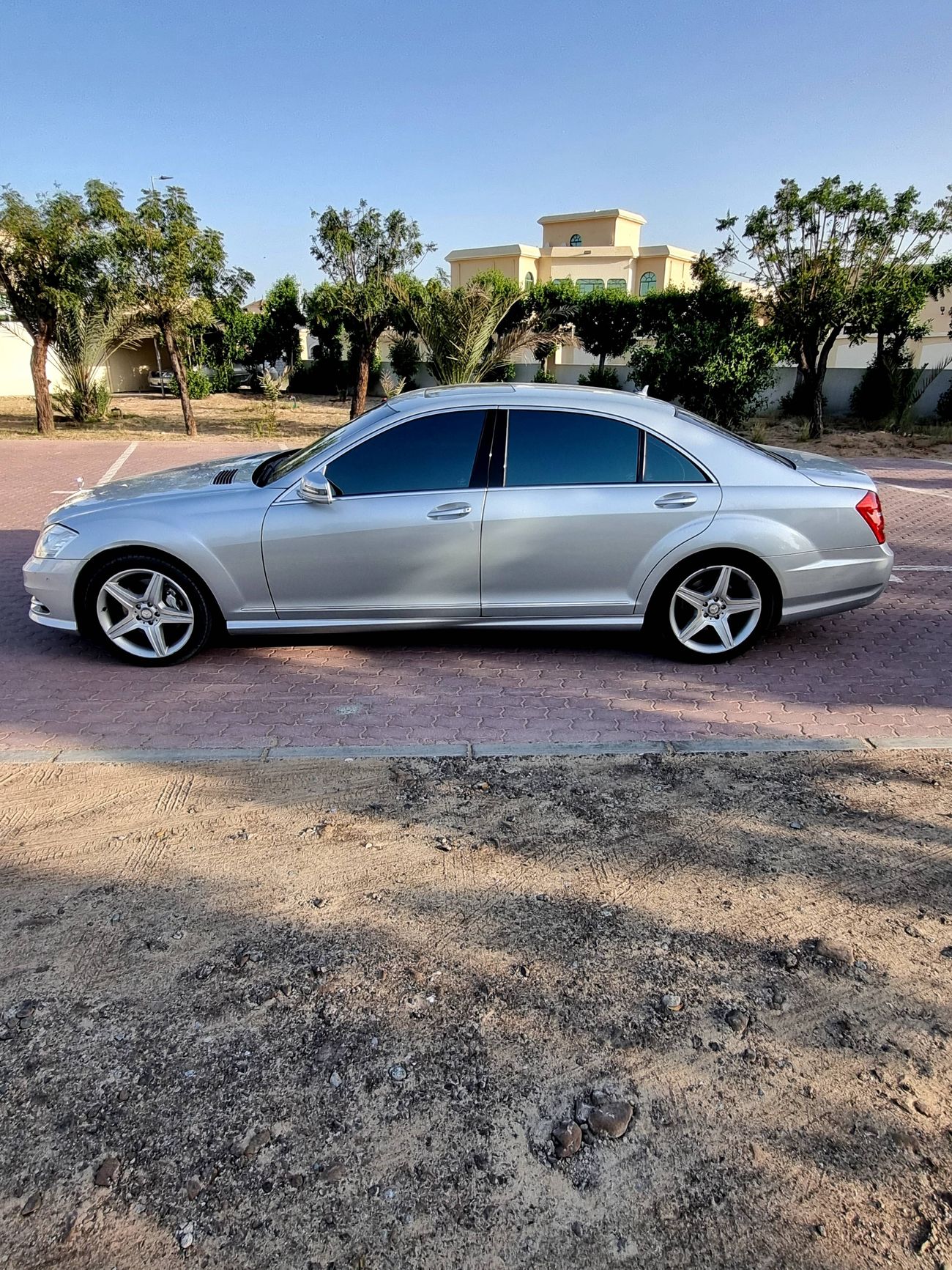 Mercedes-Benz S 550