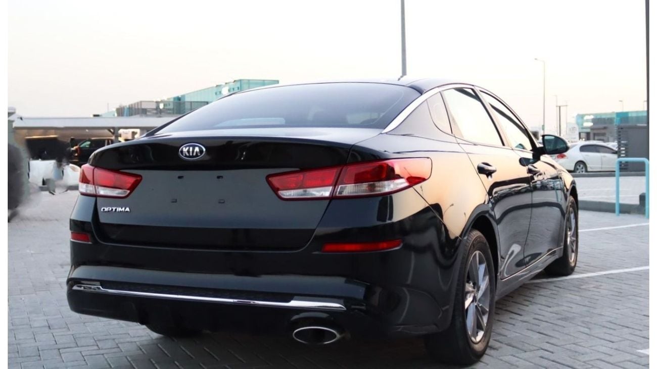 كيا أوبتيما 2019 خليجي بحالة ممتازة بدون حوادث