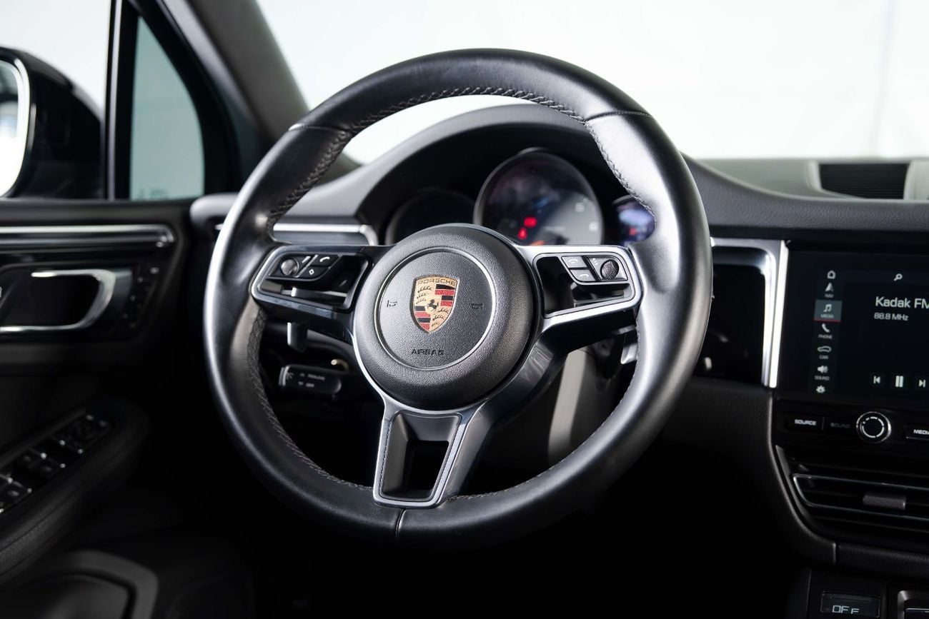 Porsche Macan S 3.0L (340 HP) Black On Black-21 Inch Rims-Red Brake Calipers-Low Mileage