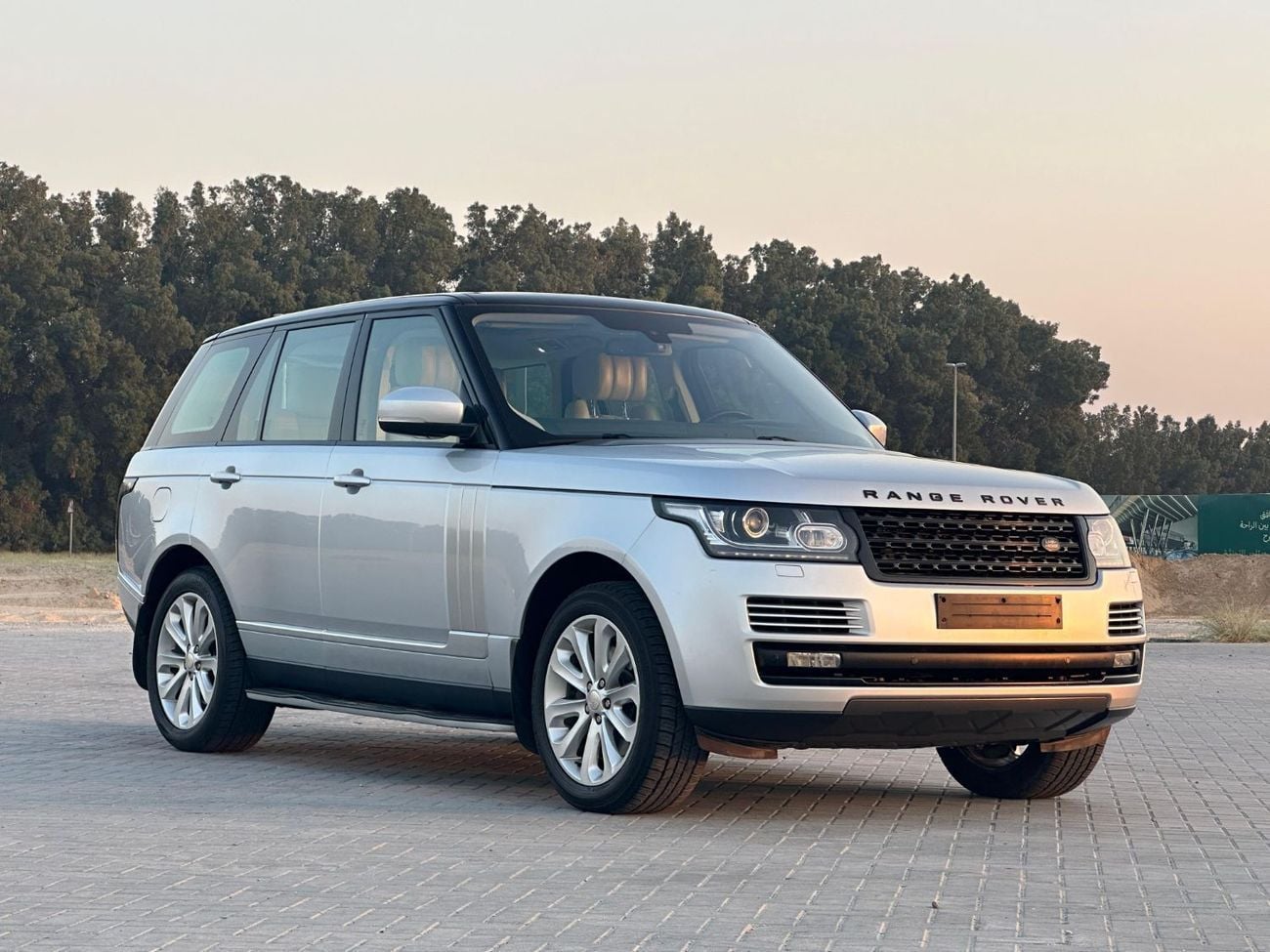 Land Rover Range Rover Vogue SE 5.0L