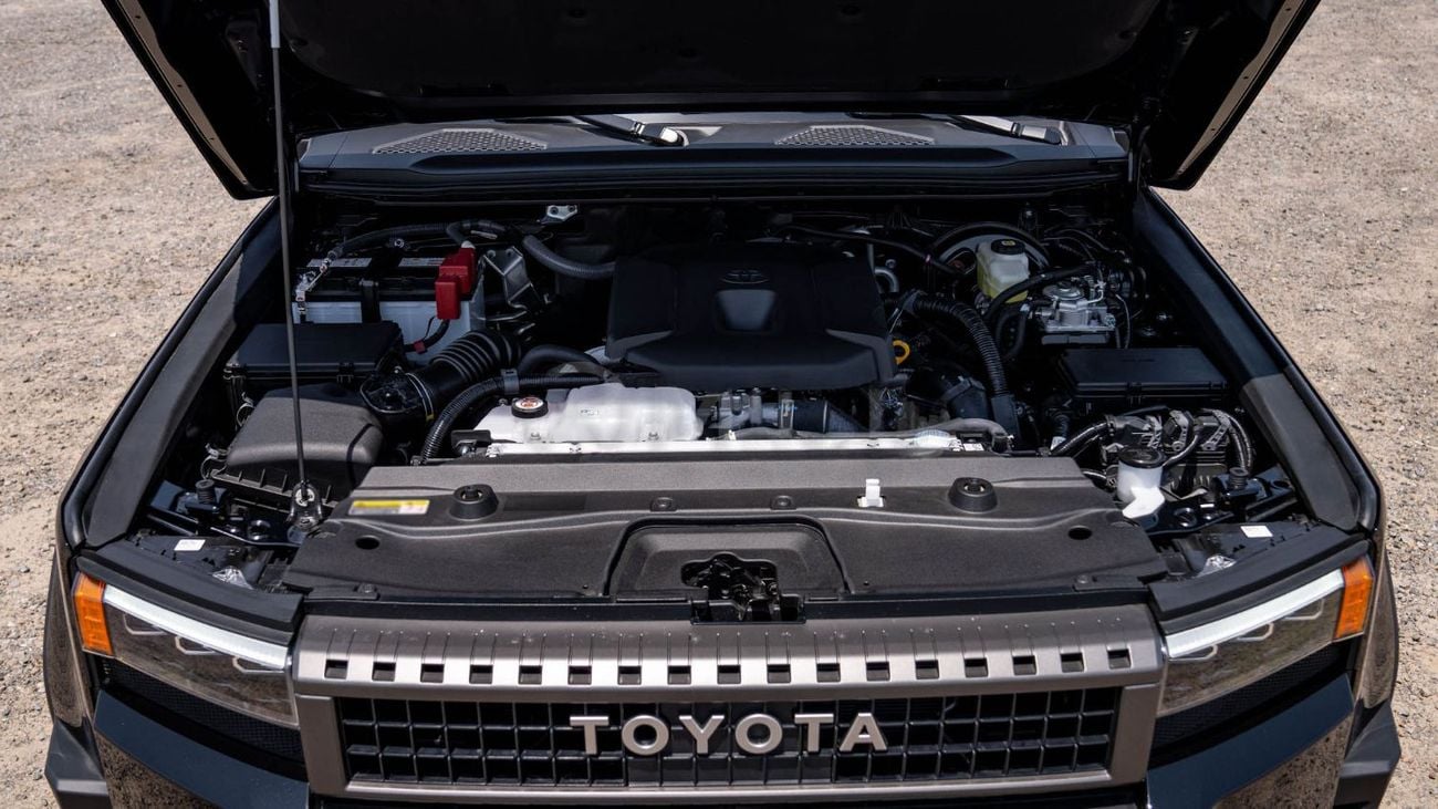 تويوتا برادو TOYOTA PRADO ADVENTUR 2.8D 2024