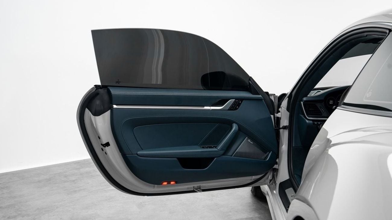 بورش 911 Turbo S - 2025 - American Specs - Under 5 Years Warranty