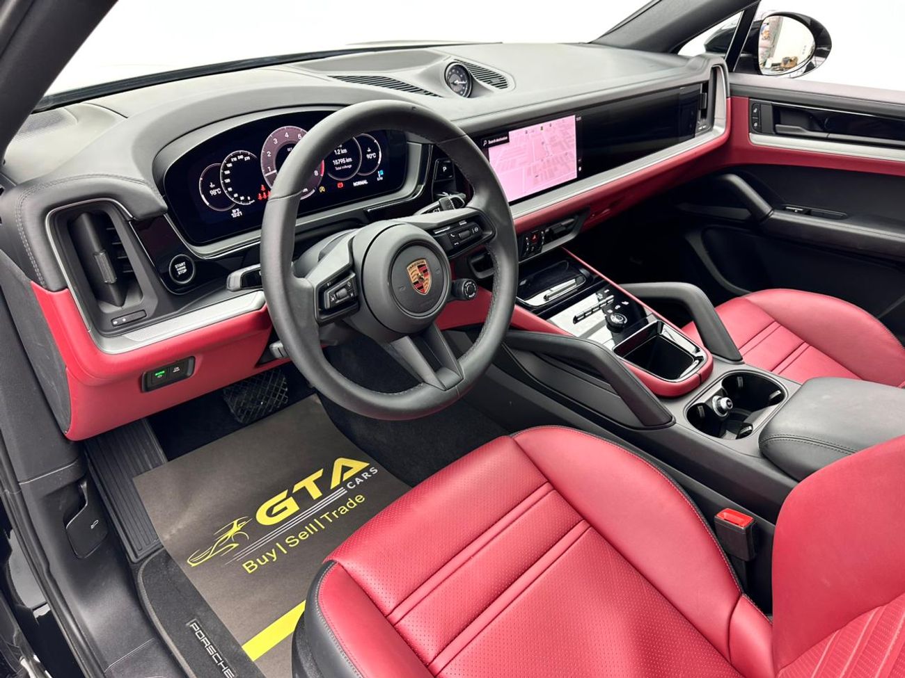 Porsche Cayenne Base Coupe 2025 Porsche Cayenne Coupe, Jan/2027 Porsche Warranty, Porsche Full Service History, GCC