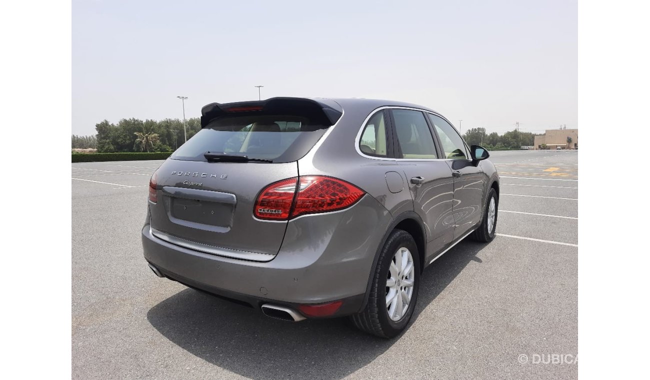 Porsche Cayenne Std Porsche Cayenne Model 2013 gcc