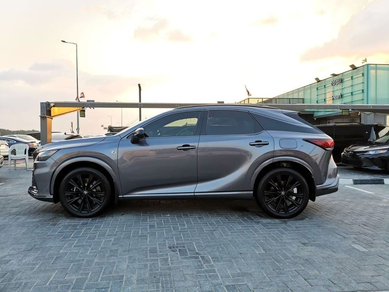 Lexus RX 500h F Sport Performance 2.4L Lexus RX500h Hybrid (F-Sport)-2023 - Grey