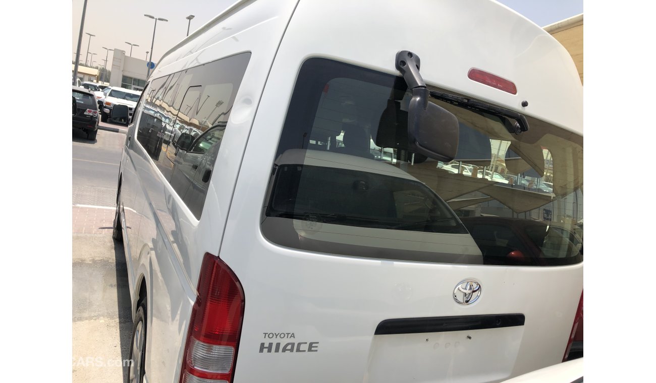 Toyota Hiace 15 str,Model:2014.Excellent condition