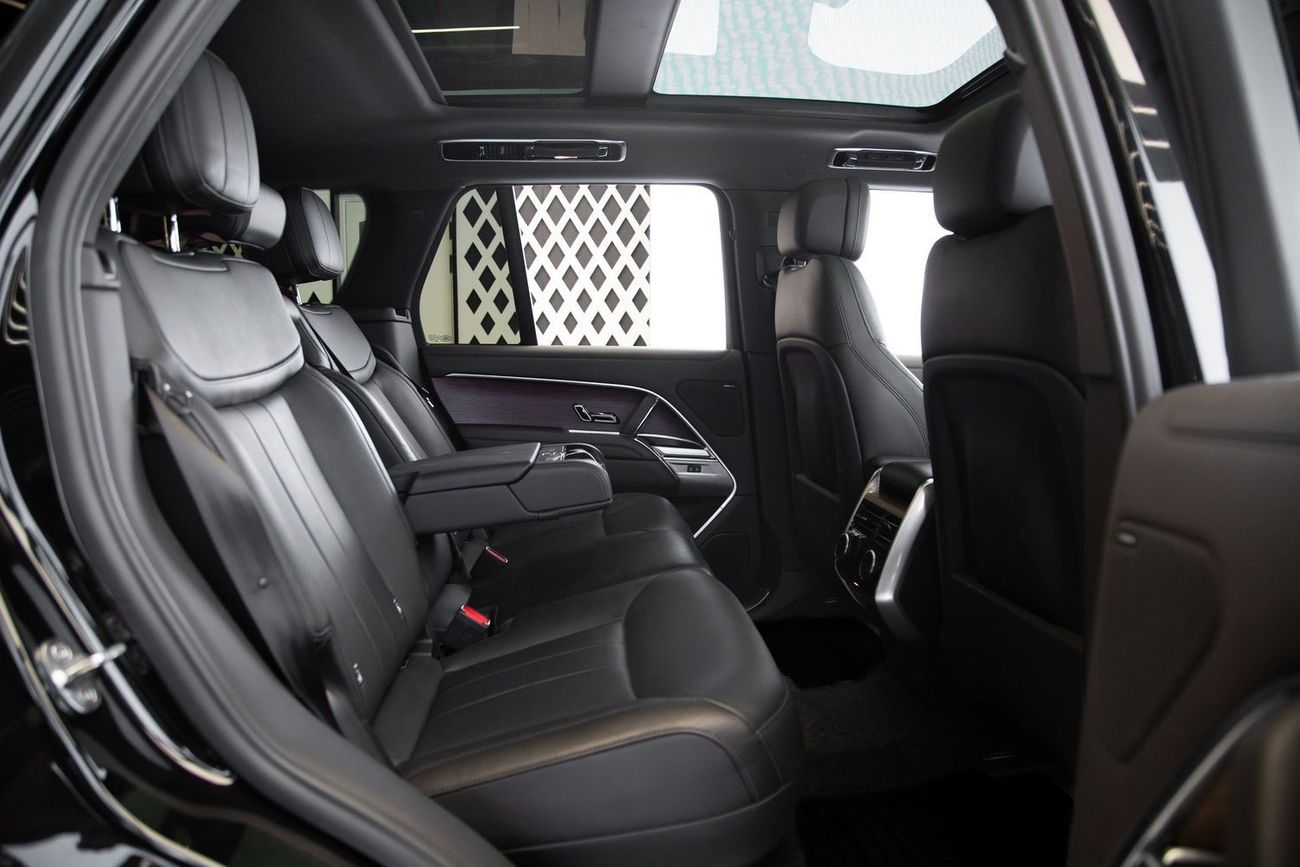 Land Rover Range Rover P530 | WARRANTY DEC 2027