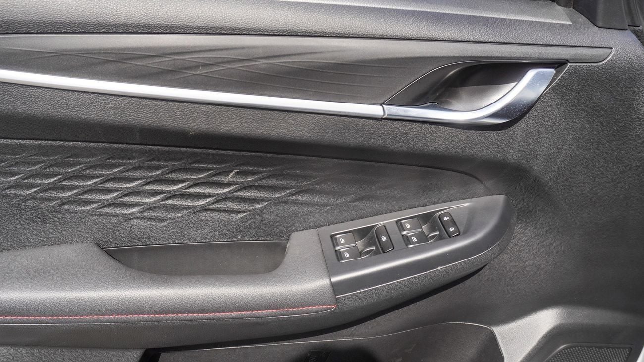 Geely GX3 Pro Brand New Geely GX3 Pro 1.5L for Export 2WD Petrol|White/Black|N-GX3-PRO-1.5-26|