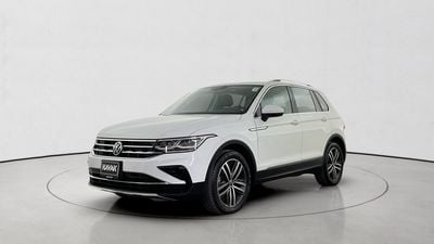Volkswagen Tiguan LIFE PLUS | Guaranteed Warranty | 0 Down Payment