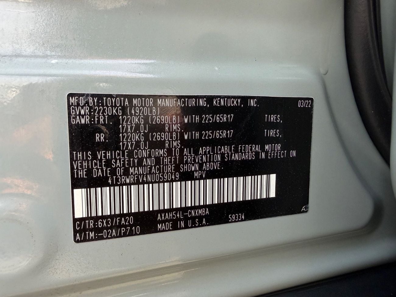 Toyota RAV4 VXR HEV 2.5L (219 HP) AWD 2022 Toyota RAV4 XLE hybrid 2.5L (219 HP) AWD