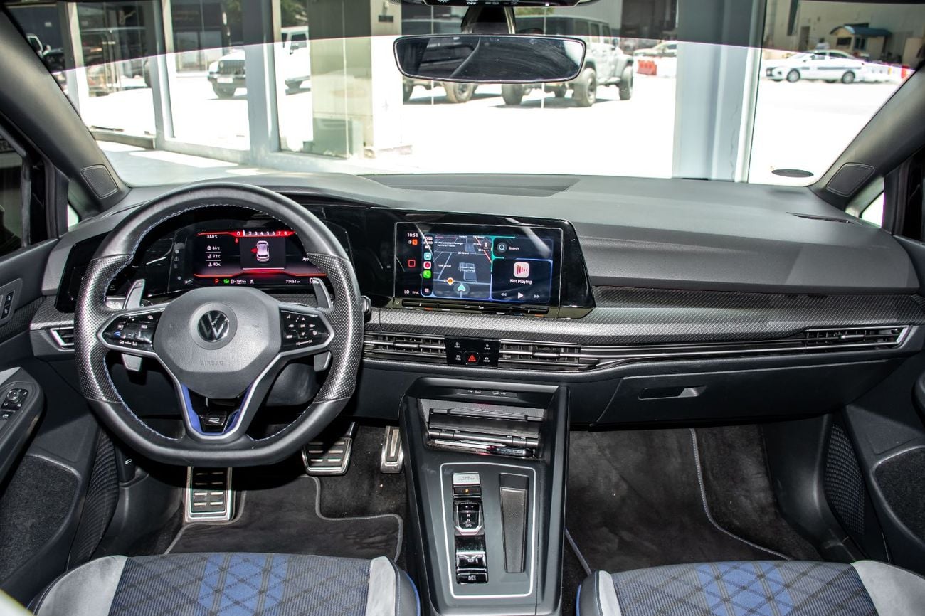 Volkswagen Golf R Base 2.0T