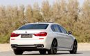 بي أم دبليو 750Li xDrive 4.4L (523 HP)