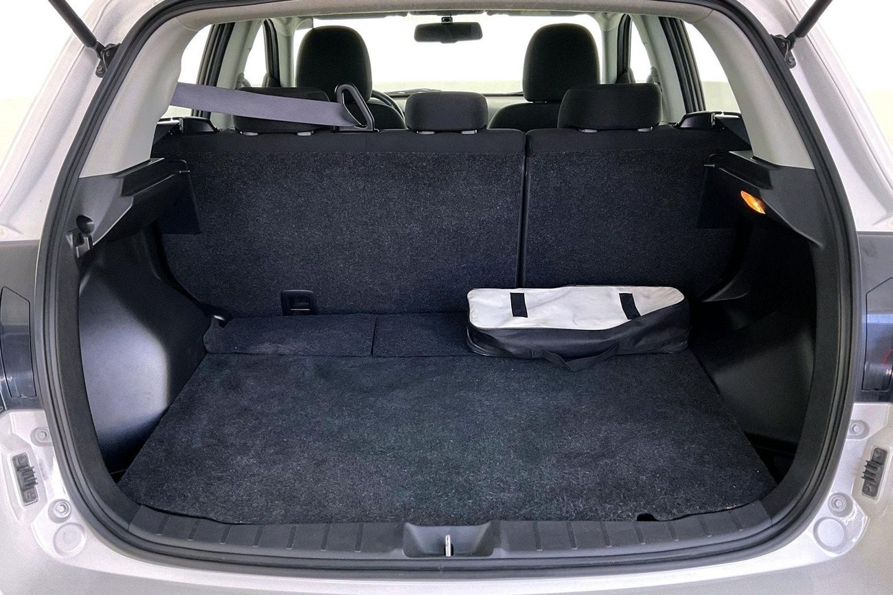 جيب كومباس Limited | شامل الضمان | 0 ﺪﻔﻋﺓ ﺃﻮﻟﻯ