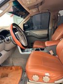 Nissan Pathfinder SE